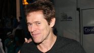 Willem Dafoe curte samba na Vila Isabel - Henrique Oliveira/Photo Rio News