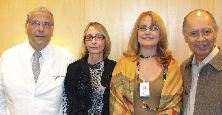 Jorge Sabbaga, Ingrid Esslinger, Janice Nazareth e Içami Tiba em evento comemorativo, em São Paulo.