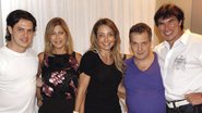 Rodrigo Fichman e Suzy Ayres em festa organizada por Dani Franco para celebrar os 39 anos do namorado Rogério Pereira, ao lado de Isaías Rodrigues, em São Paulo