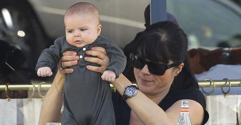 Selma Blair e Arthur. - Splash News