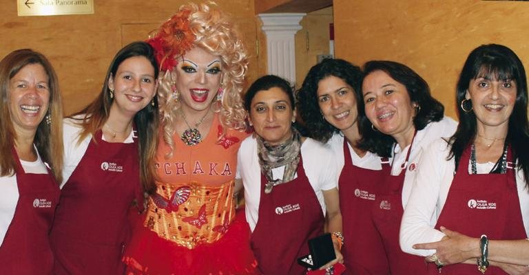 Silvia Liz, Juliana de Souza Ama, a drag Queen Tchaka, Paula Ayoub, Camila Morgause, Maria Lúcia Alencar e Claudia Lima, SP.