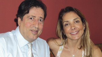 Surrey Youssef entrevista a atriz Dani Franco, que fala de vida e carreira, para a sua atração da TVA e NET, SP.