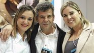 Em SP, Gisele Santos e Itamar Martins com a irmã Priscila Martins expõem em feira internacional de animais.