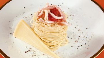 Capellini ao molho com parmesão - André Ctenas