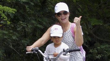 Passeio de bicicleta com a herdeira - Adilson Silva