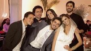 Rafael Cortez, Marco Luque, Monica Iozzi e Rafinha Bastos parabenizam Felipe Andreoli e Rafaella Brites - Aline e Patrícia Fotografia