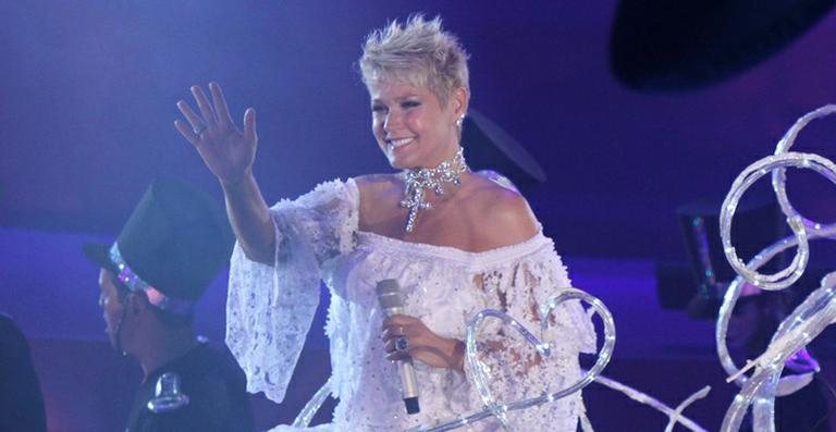 Xuxa brilha em especial de Natal - Roberto Filho/AgNews