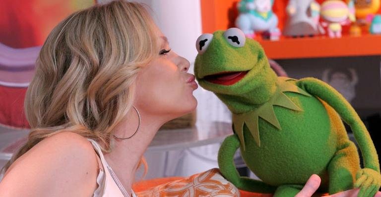 Eliana com o sapo Kermit - Divulgação