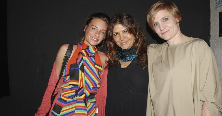 Patricia Fässler e Lourdina Jean Rabieh em exposição com obras de Katja Loher, SP.