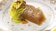 Aspic com ovas de peixe voador - André Ctenas