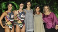 Dupla olímpica do nado sincronizado, Lara Teixeira e Nayara Figueira conferem festa do esporte com Isabela Moraes, Andréa Curi e Leonice Mota, em clube de SP.