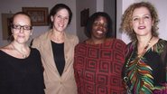 Cris Ferri e Adriana Muniz de Mello com a cantora Misty e a pianista Christianne Neves.