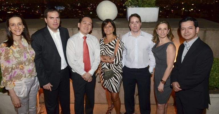 Maria Lucia Rossi, Rodrigo Leite Cesar, Jorge Yoshiyuki Taguchi, Luciana Diana, João Ricardo Jordan, Samira Lorenti Cury e Fernando Ribeiro em festa do Taguchi, Leite Cesar & Jordan Advocacia Empresarial, SP.