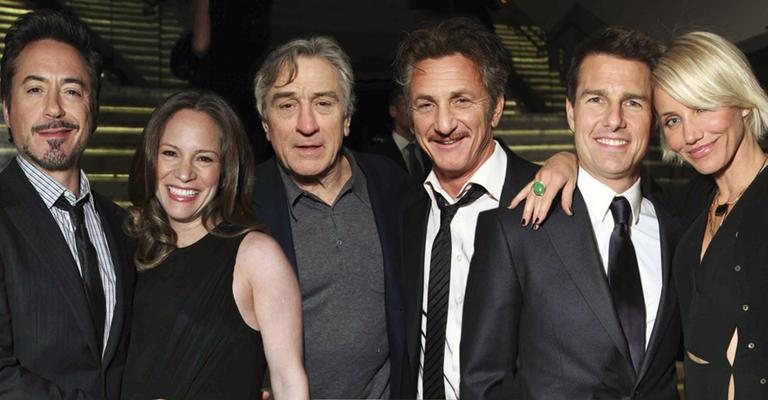 Em L.A., o casal Robert Downey Jr. e Susan Downey, à espera do primeiro herdeiro, e os atores Robert De Niro, Sean Penn, Tom Cruise e Cameron Diaz em badalação em dia de Globo de Ouro.