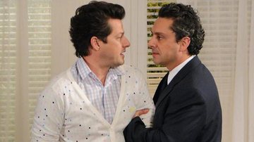 Crô (Marcelo Serrado) e Baltazar (Alexandre Nero) - TV Globo/Divulgação