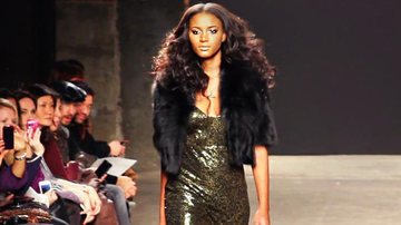 Miss Universo Leila Lopes no desfile da grife de Rolando Santana - Divulgação