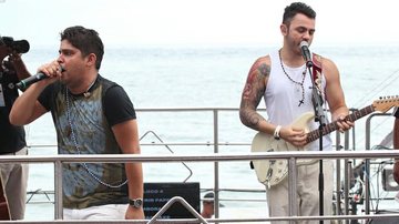 Jorge e Mateus agitam o trio em Salvador - Uran Rodrigues