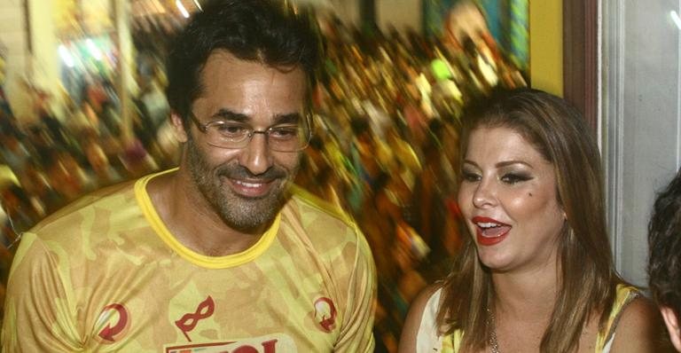 Luciano Szafir e Bárbara Borges curtem carnaval de Recife - Marcos Porto/AgNews