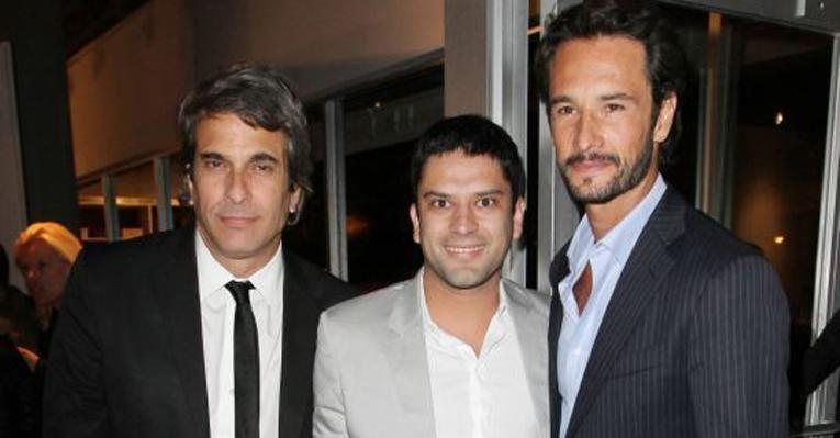 José Henrique Fonseca, Claudio Faria e Rodrigo Santoro - Alexander Tamargo