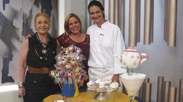 As talentosas cake designers Amanda Bryant e Edina de Paula, mãe e filha, participam da atração de Claudete Troiano, ao centro.