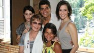 Luisa Arraes, Glória Menezes, Laura Barreto, Eduardo Moscovis e Deborah Secco - AgNews