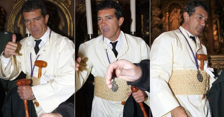 Antonio Banderas participa de procissão religiosa em Málaga, Espanha, sua cidade natal - Grosby Group