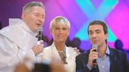 Xuxa entre os padres Marcelo Rossi e Fábio de Melo - Divulgação/ Blad Meneghel