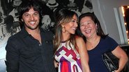 Sabrina Sato com o namorado Fábio Faria e a mãe Dona Kika - Manuela Scarpa/PhotoRioNews