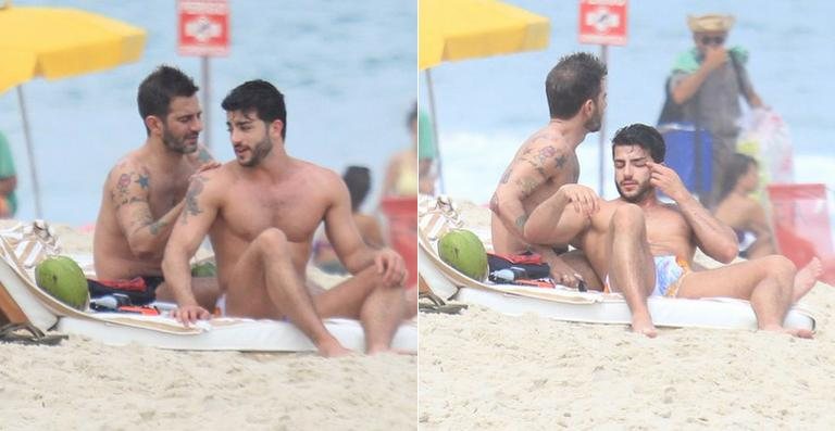 Marc Jacobs e Harry Louis em Ipanema - Rodrigo dos Anjos / AgNews