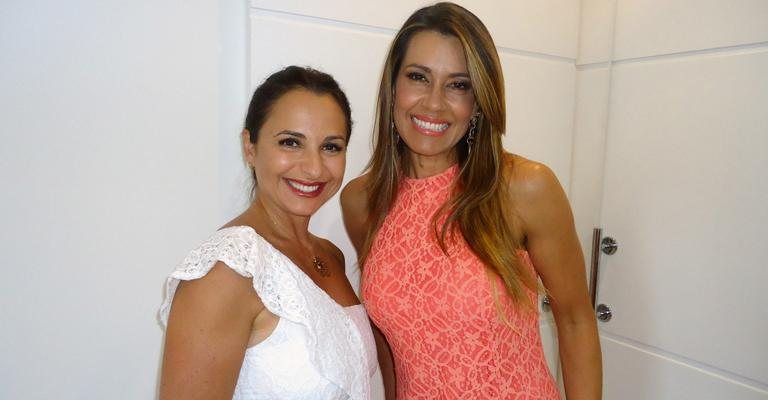 Médica Tatiana Amorim Guimarães Cunha recebe a apresentadora Solange Frazão, em sua clínica, SP.