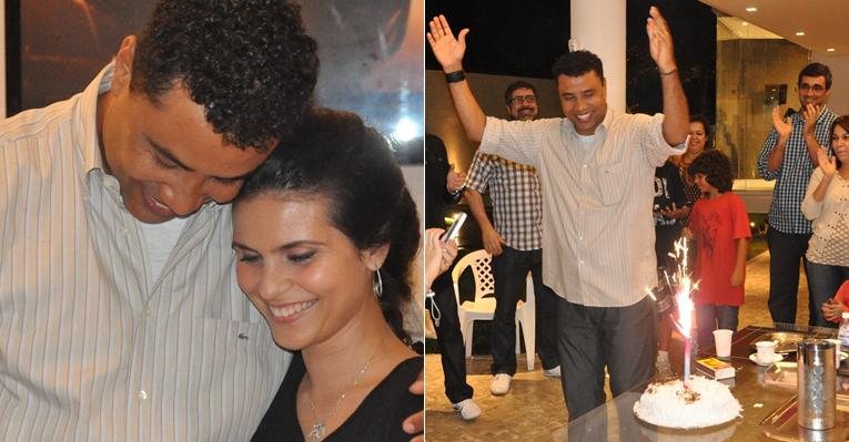 Com a família reunida, Aline Barros realiza festa surpresa para o marido Gilmar Santos - Divulgação