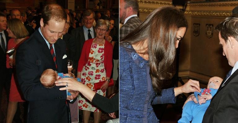 Príncipe William e Kate Middleton mimam bebê durante evento em Londres - Getty Images