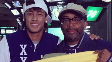 De passagem pelo Brasil, Spike Lee tieta Neymar - Reprodução/Twitter