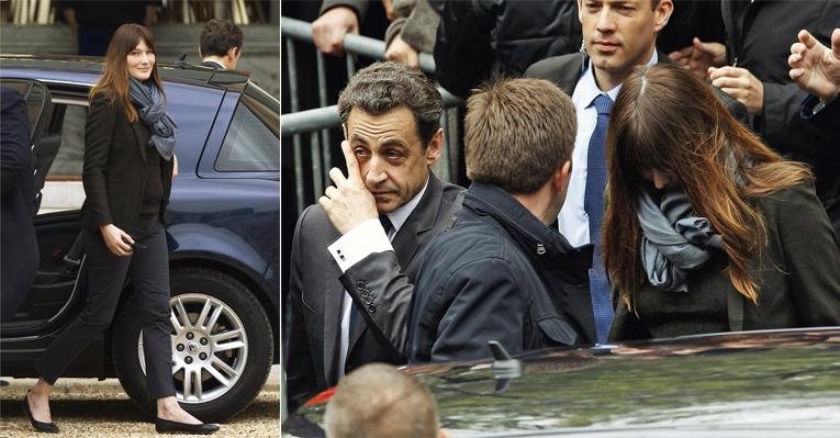 Carla chega ao Eliseu. Após cinco anos de mandato, Sarkozy, com Carla, no detalhe, perde a presidência para François Hollande. - reuters