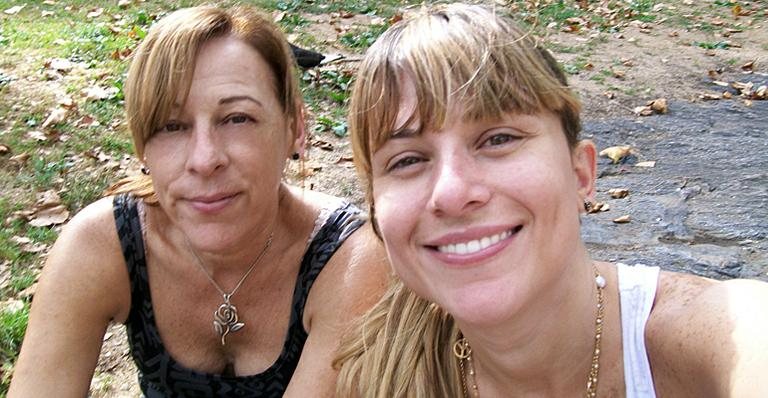 Dani Freitas com a mãe, Dona Silvia - Arquivo Pessoal