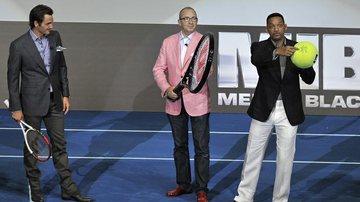 Ao lado de Will Smith, Roger Federer participa da pré-estreia de 'Homens de Preto 3' em Madri, na Espanha - Sony Pictures