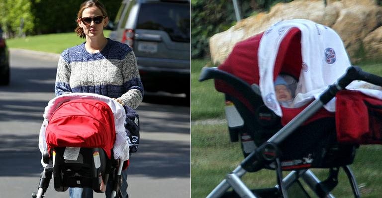 Jennifer Garner e o pequeno Samuel - GrosbyGroup