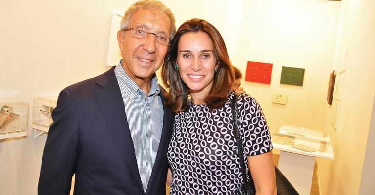 Abilio Diniz e sua Geyse conferem espaço de arte, SP.