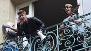 Justin Bieber faz show da sacada de seu quarto em um hotel em Paris - Reuters