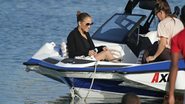 Jennifer Lopez curte passeio de barco no Rio - André Freitas e Gabriel Reis / AgNews