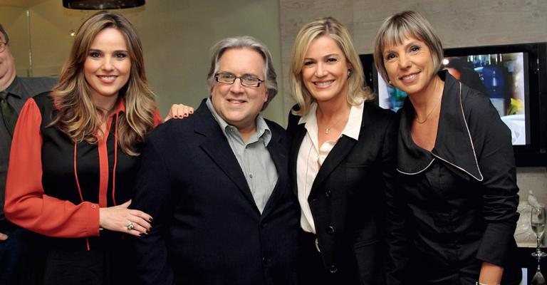 Adriana de Castro, Leão Lobo, Marcia Peltier e Salete Lemos em lançamento de programação da Rede CNT, SP. - -