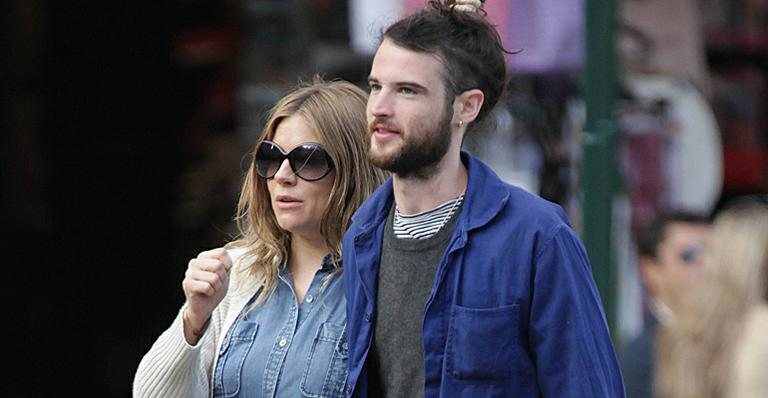 Sienna Miller e Tom Sturridge - Splash News