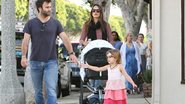 Alessandra Ambrosio curte família em Los Angeles, nos Estados Unidos - Grosby Group