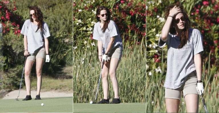 Kristen Stewart joga golfe na Califórnia, Estados Unidos - Grosby Group