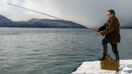 Na Patagônia argentina, Galvão intercala momentos de tranquilidade, ao pescar no lago Nahuel Huapi - Cadu Piloto