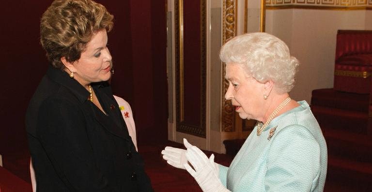 Rainha Elizabeth II recebe Dilma Rousseff no Palácio de Buckingham - Getty Images