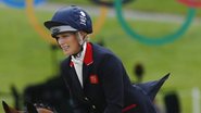 Zara Phillips conquista primeira medalha da família real britânica em Jogos Olímpicos - Reuters