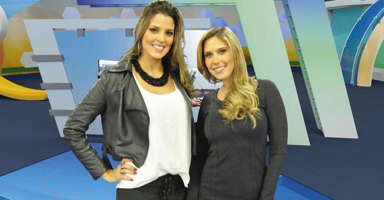 Em Osasco, Grande SP, a jogadora de vôlei Mari Paraíba visita o programa esportivo comandado por Gabriela Pasqualin, na RedeTV!. - -