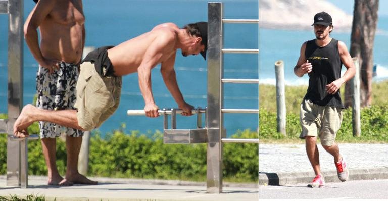 André Gonçalves se exercita pela orla da praia do Recreio, Rio de Janeiro - Dilson Silva/AgNews