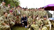 David Beckham visita exército britânico no complexo olímpico de Londres - Getty Images